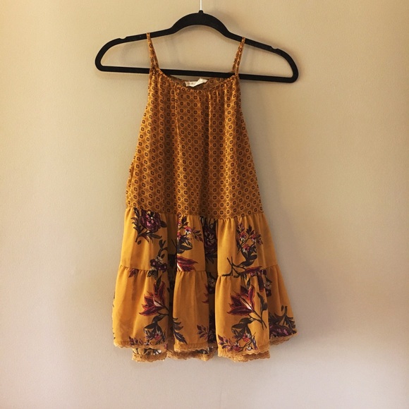 Altar'd State Tops - ALTAR’D STATE PEPLUM TANK TOP!